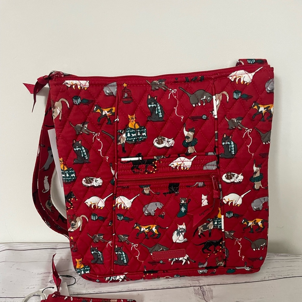 Vera Bradley Red holiday cats Crossbody Bag - Picture 3 of 4
